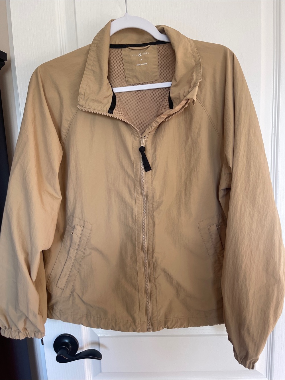 Lou & Grey Tan Mesh-Back Lightweight Jacket